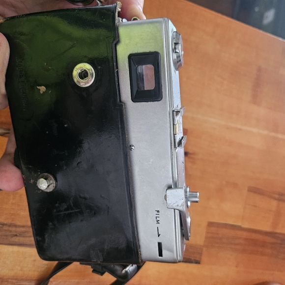 Minaolta camera - Picture 2 of 4